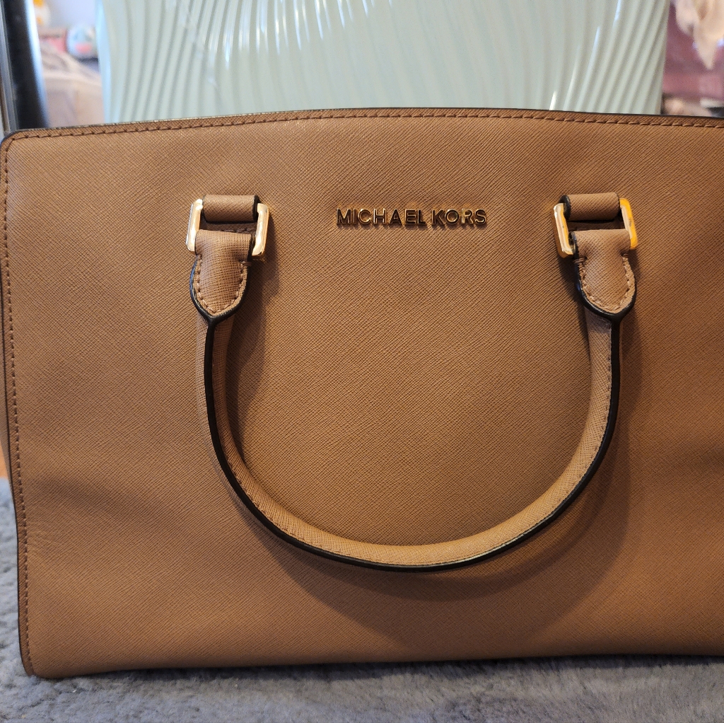 Authentic Michael Kors Excellent Condition Clearance Cheap
